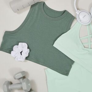 YoungLA modal cloud tank